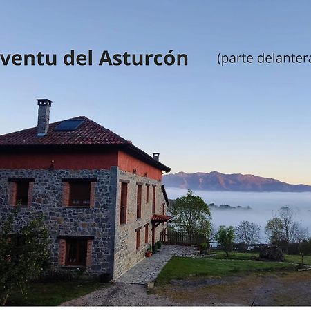 Gasthaus El Conventu Del Asturcon Lago  Exterior foto